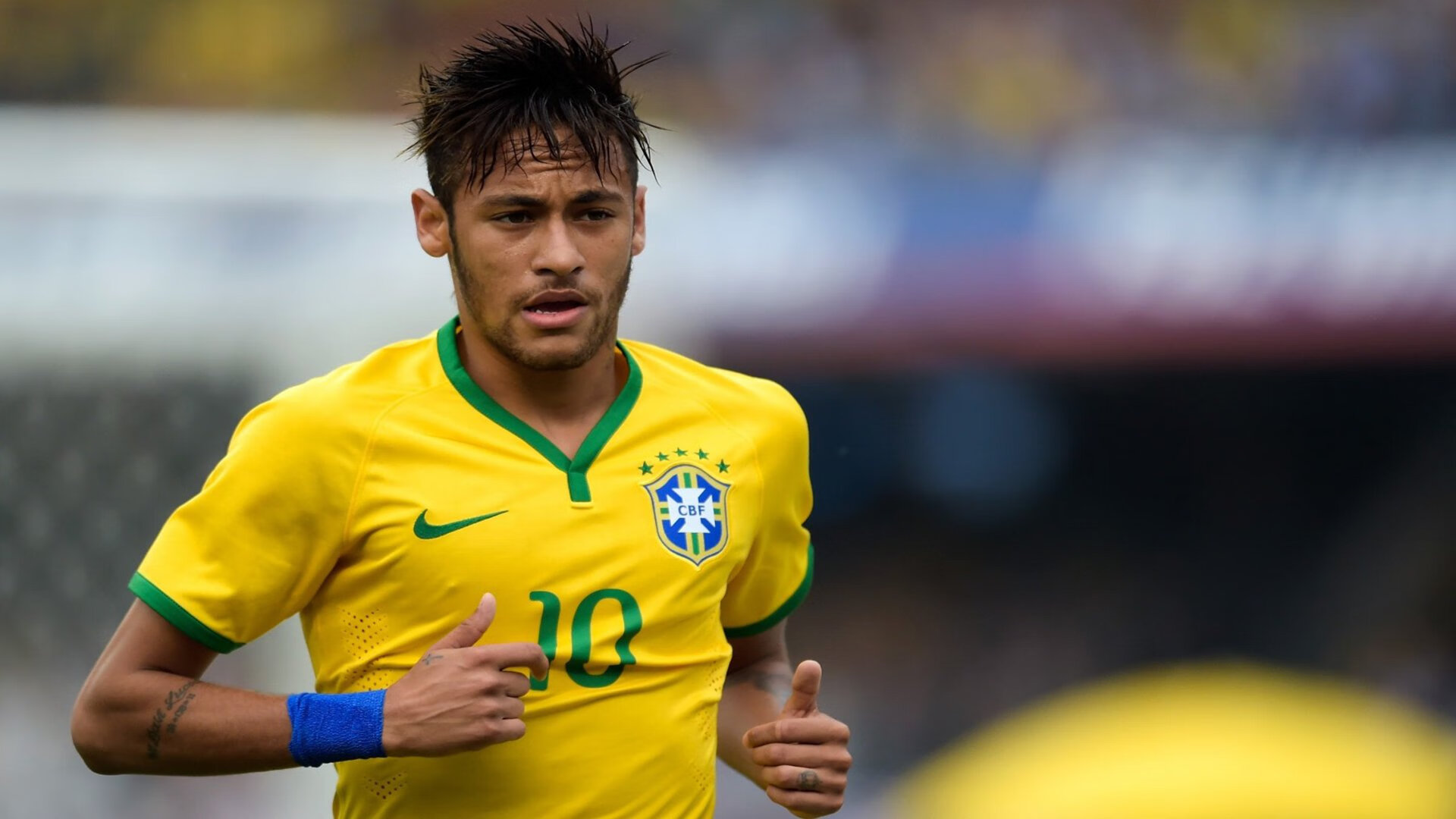 九游娱乐网站体验棒-赛尔·阿尔斯塔领导南非队高举橄榄球新辉煌